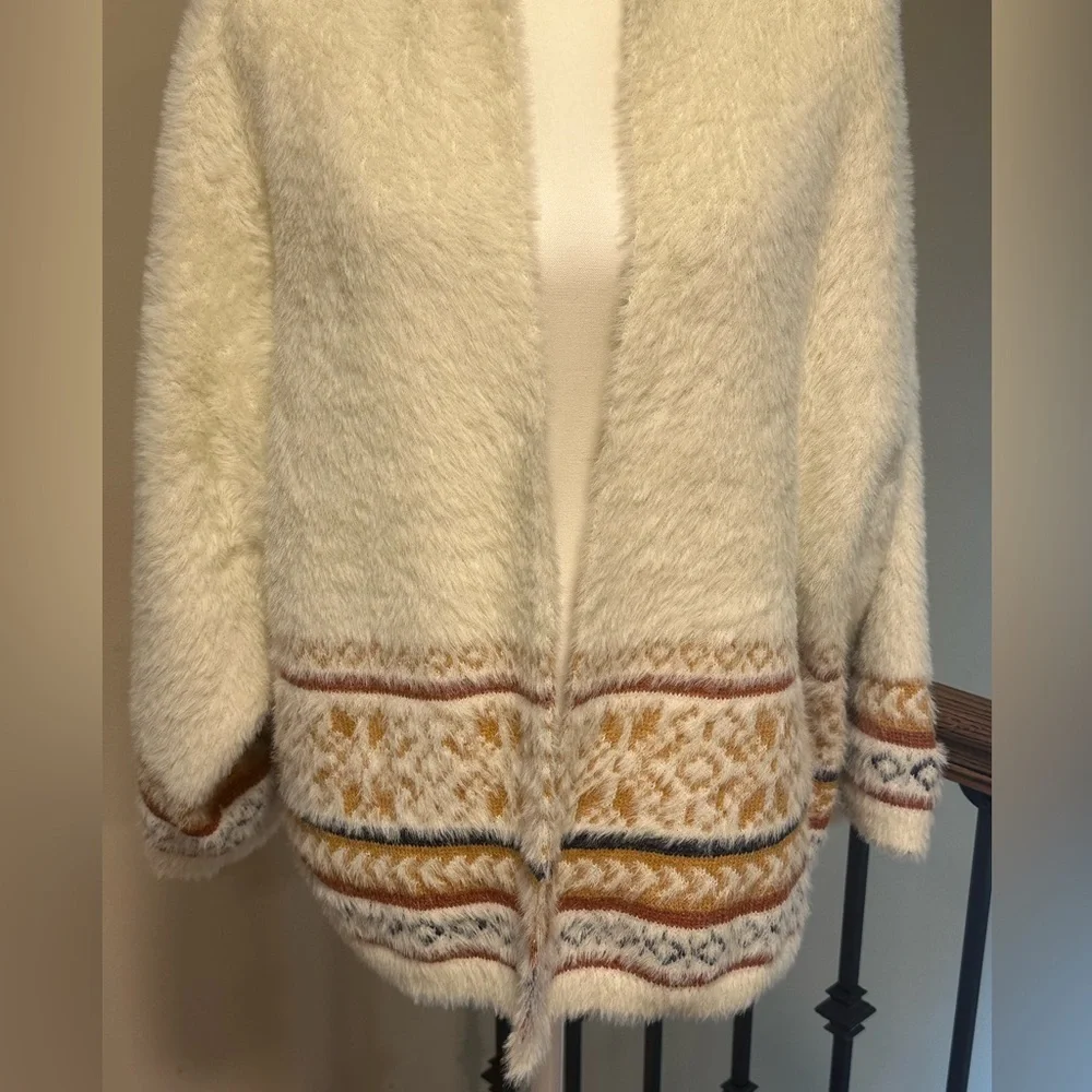 Sadie & Sage Cream Fuzzy Cardigan Boho Western Aztec Cozy Shacket Oversized S